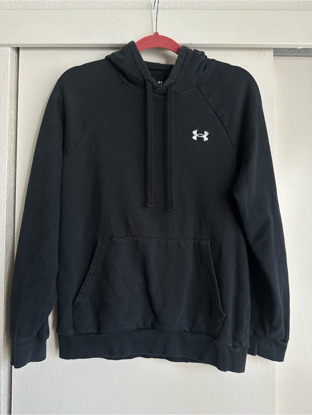 Under Armour Men’s Black Pullover Hoodie with Logo